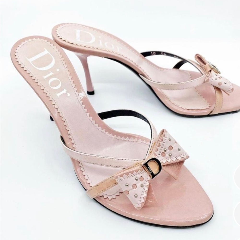 [SOLD].  Y2K Rarest John Galliano for Dior Pink Leather Kitten Heels